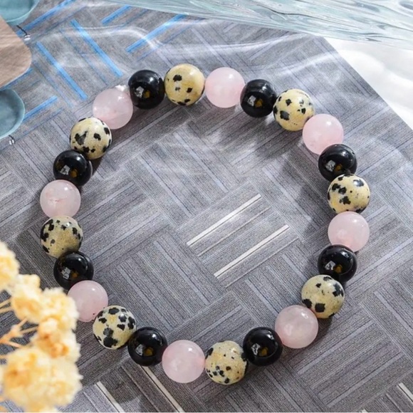 New Natural Stone Stretch Releasing Past Hurts Bracelet Quartz, Onyx And Jasper - Picture 4 of 6